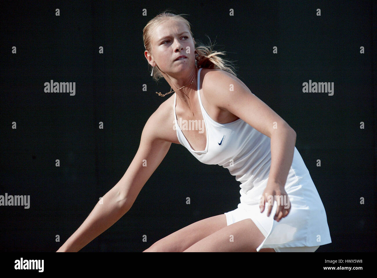 MARIA SHARAPOVA WIMBLEDON CHAMPIONSHIPS 2004 WIMBLEDON LONDON ENGLAND ...