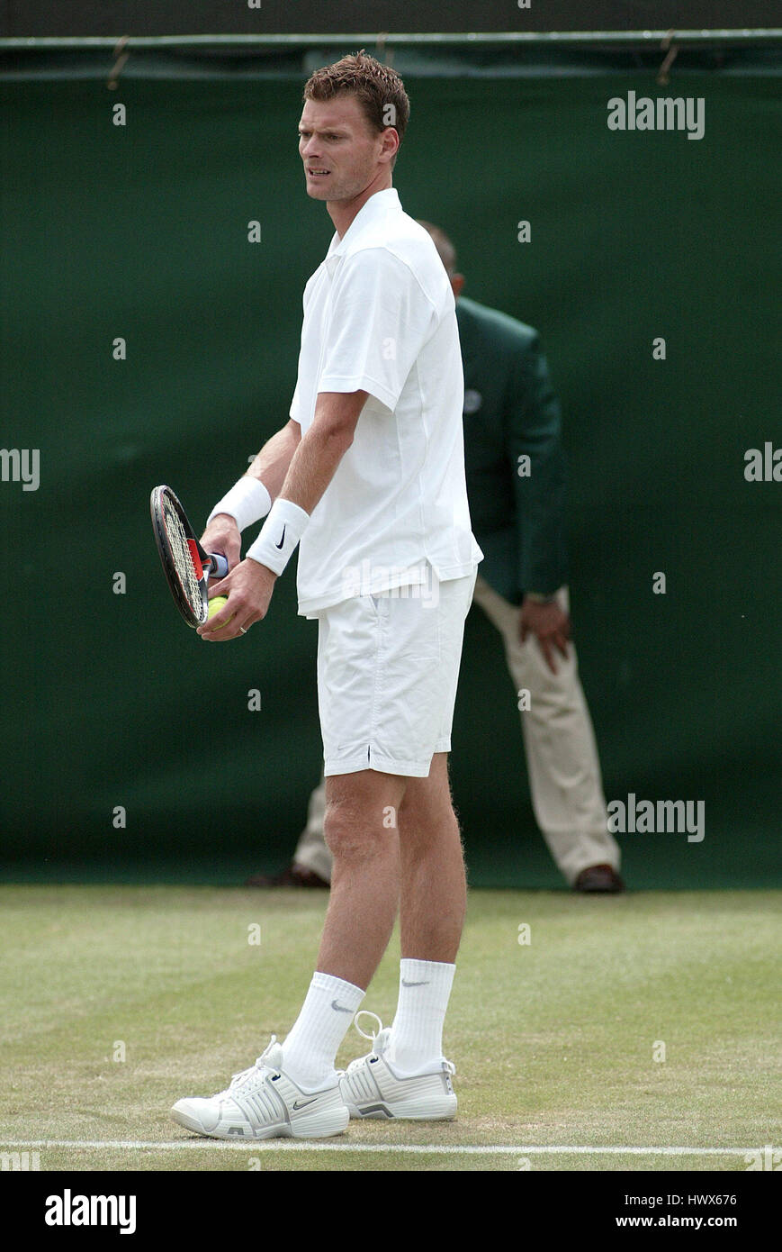 SJENG SCHALKEN WIMBLEDON CHAMPIONSHIPS 2004 WIMBLEDON LONDON ENGLAND 24