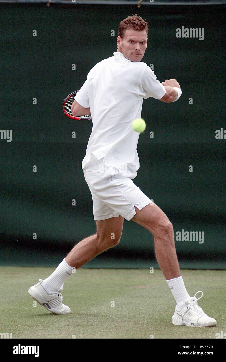 SJENG SCHALKEN WIMBLEDON CHAMPIONSHIPS 2004 WIMBLEDON LONDON ENGLAND 24