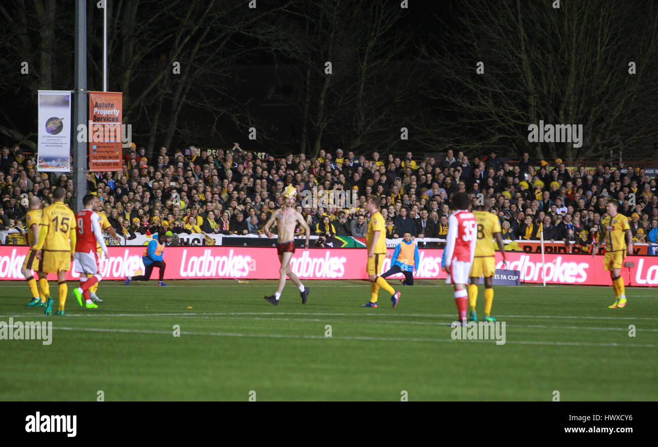 Streaker hi-res stock photography and images - Page 7 - Alamy