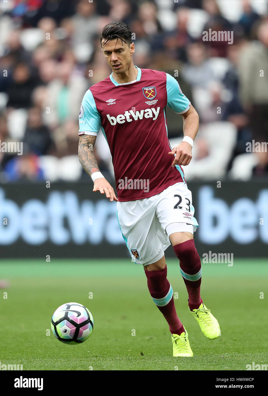 West Ham United's Jose Fonte Stock Photo - Alamy