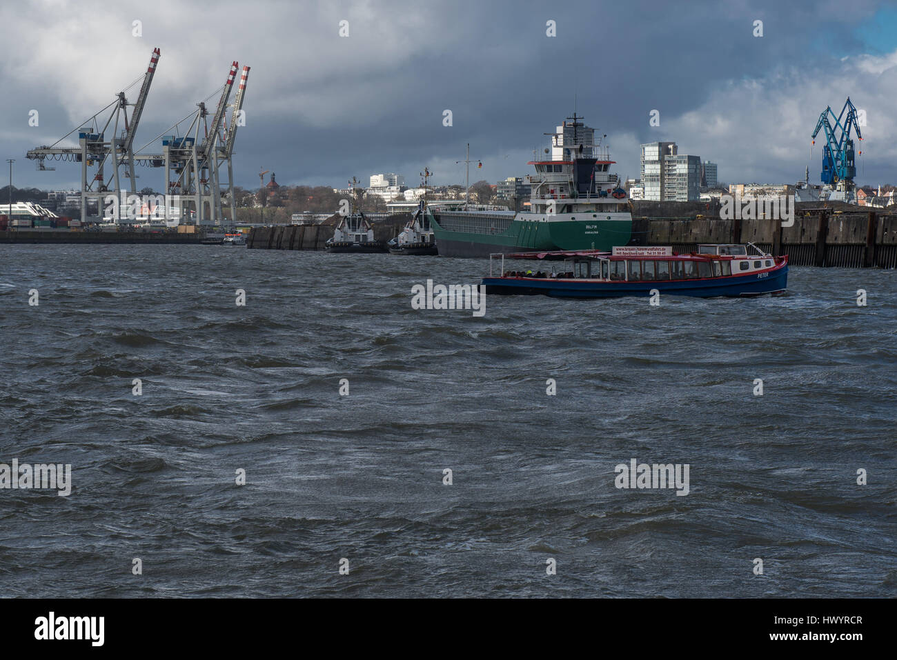 Hamburg,hafen,harbour,see,sea,port,elbe,fluss,view to the city,kran,crane,barkasse,ship, Stock Photo