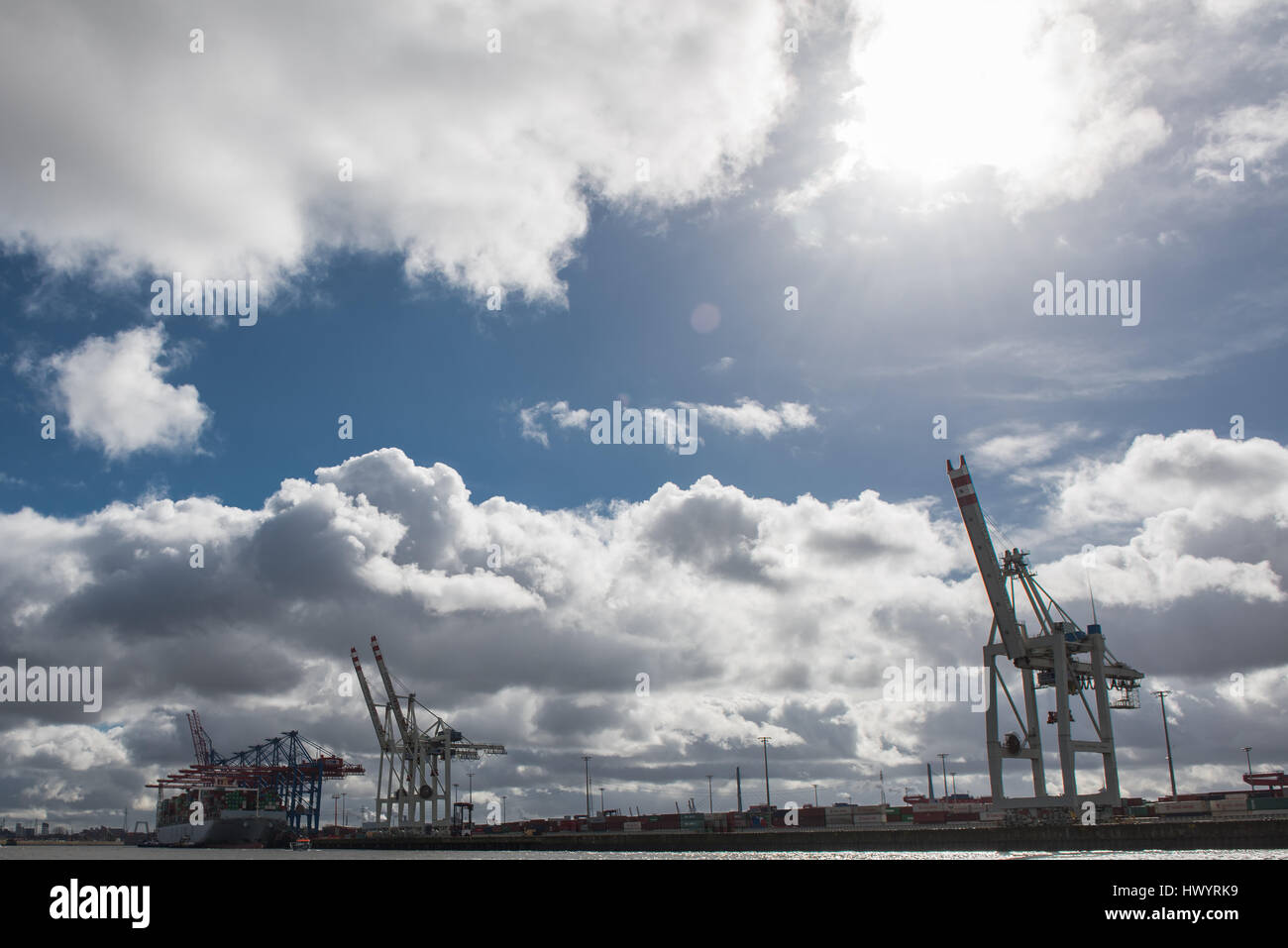 Hamburger Hafen,harbour,port,rickmer rickmers,sailing,ship,container, kran,crane,container ship,container,ship,cosco, Stock Photo
