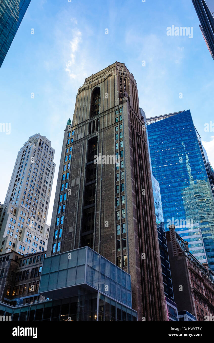 Manhattan skyscrapers history hi-res stock photography and images - Alamy