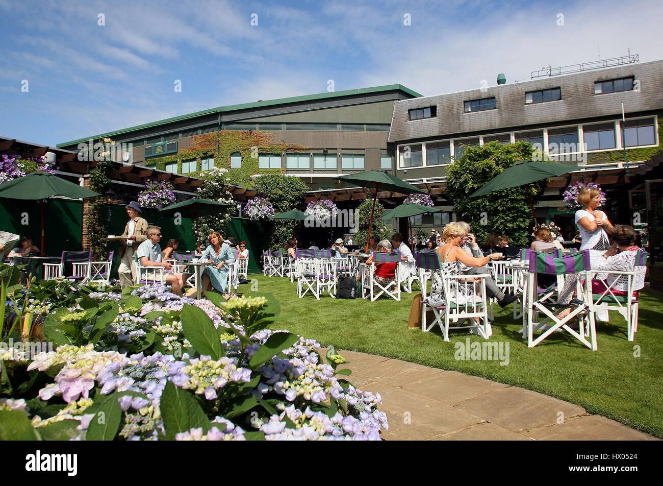 WIMBLEDON CAFE & CENTRE COURT WIMBLEDON CHAMPIONSHIP 2006 WIMBLEDON