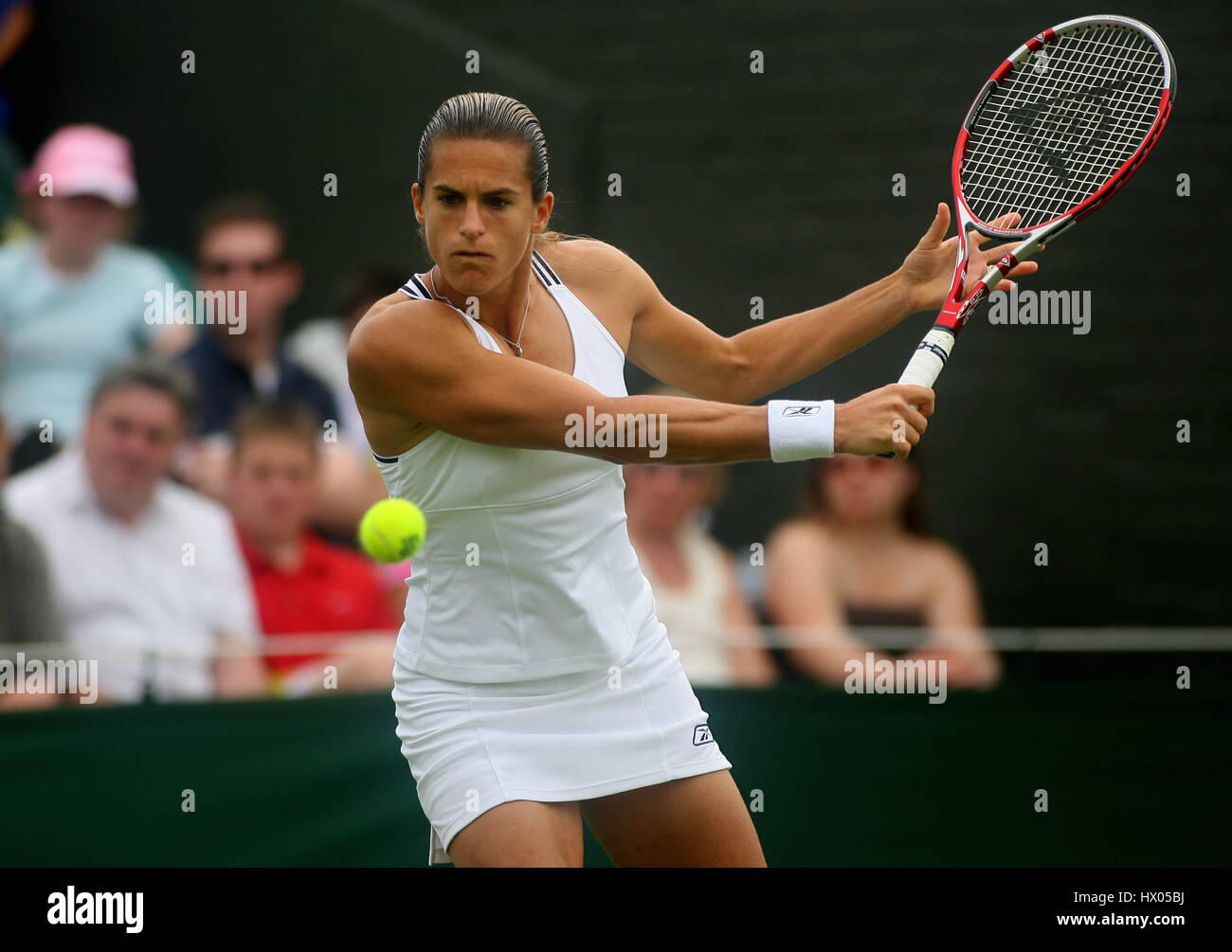 Amélie mauresmo roland garros hi-res stock photography and images