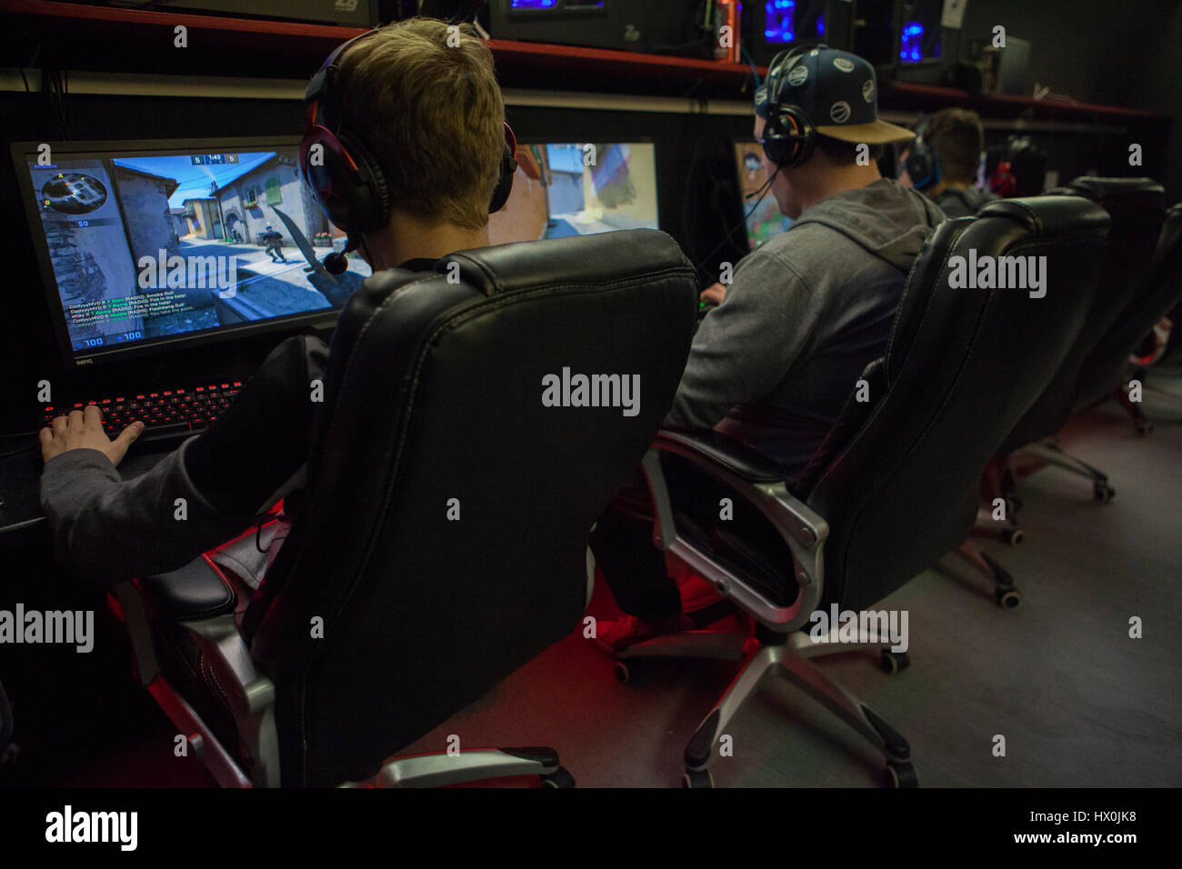 Teams play in 5V5 counter strike global offensive LAN at talk and surf ...
