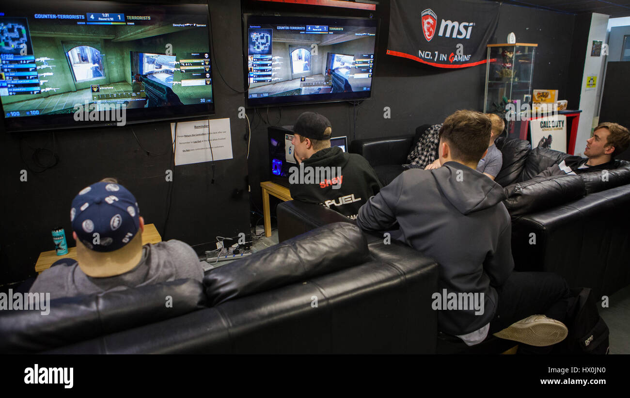 Teams play in 5V5 counter strike global offensive LAN at talk and surf ...