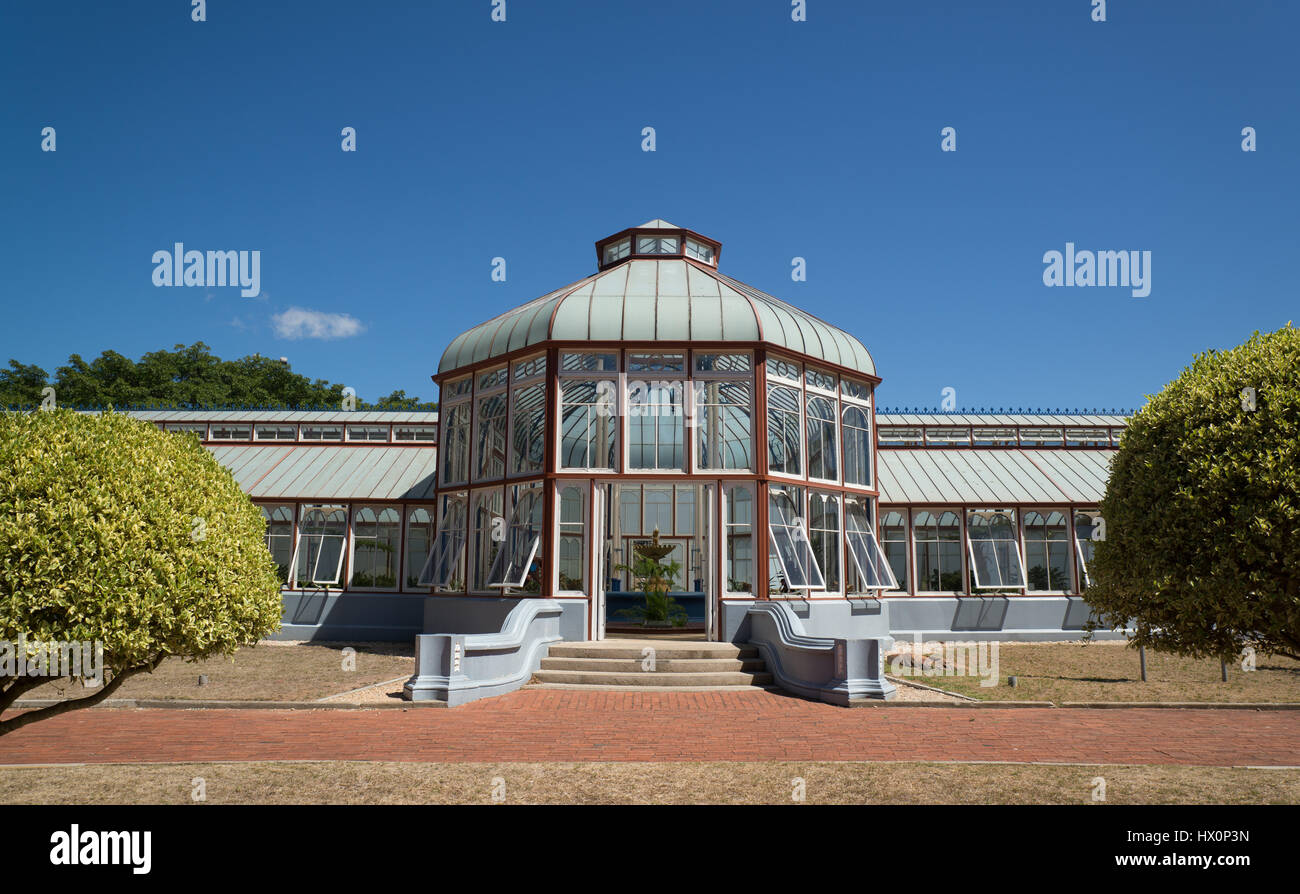 Victorian Style Greenhouse Stock Photos & Victorian Style Greenhouse