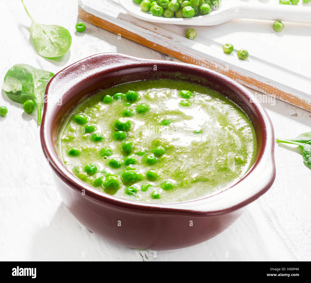 Green Pea Soup. Healthy eating Stock Photo - Alamy