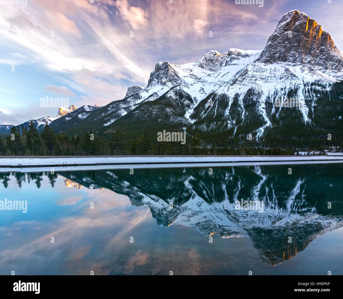 Snowy Rocky Mountain Tops And Sunset Landscape Reflections Above Town Of Canmore Near Banff National Park Alberta Canada Stock Photo Alamy Snowy Rocky Mountain Tops And Sunset Landscape Reflections Above Town Of Canmore Near Banff National Park Alberta Canada Stock Photo Alamy