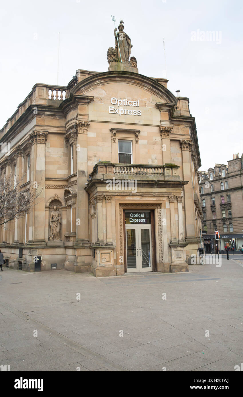 Optical Express store in Dundee Scotland Stock Photo Alamy