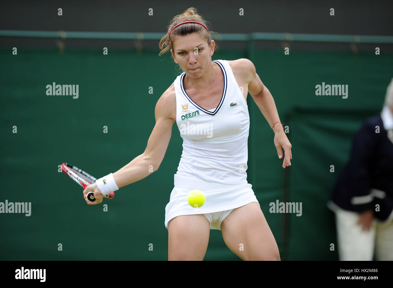 Simona halep tennis hi-res stock photography and images - Alamy