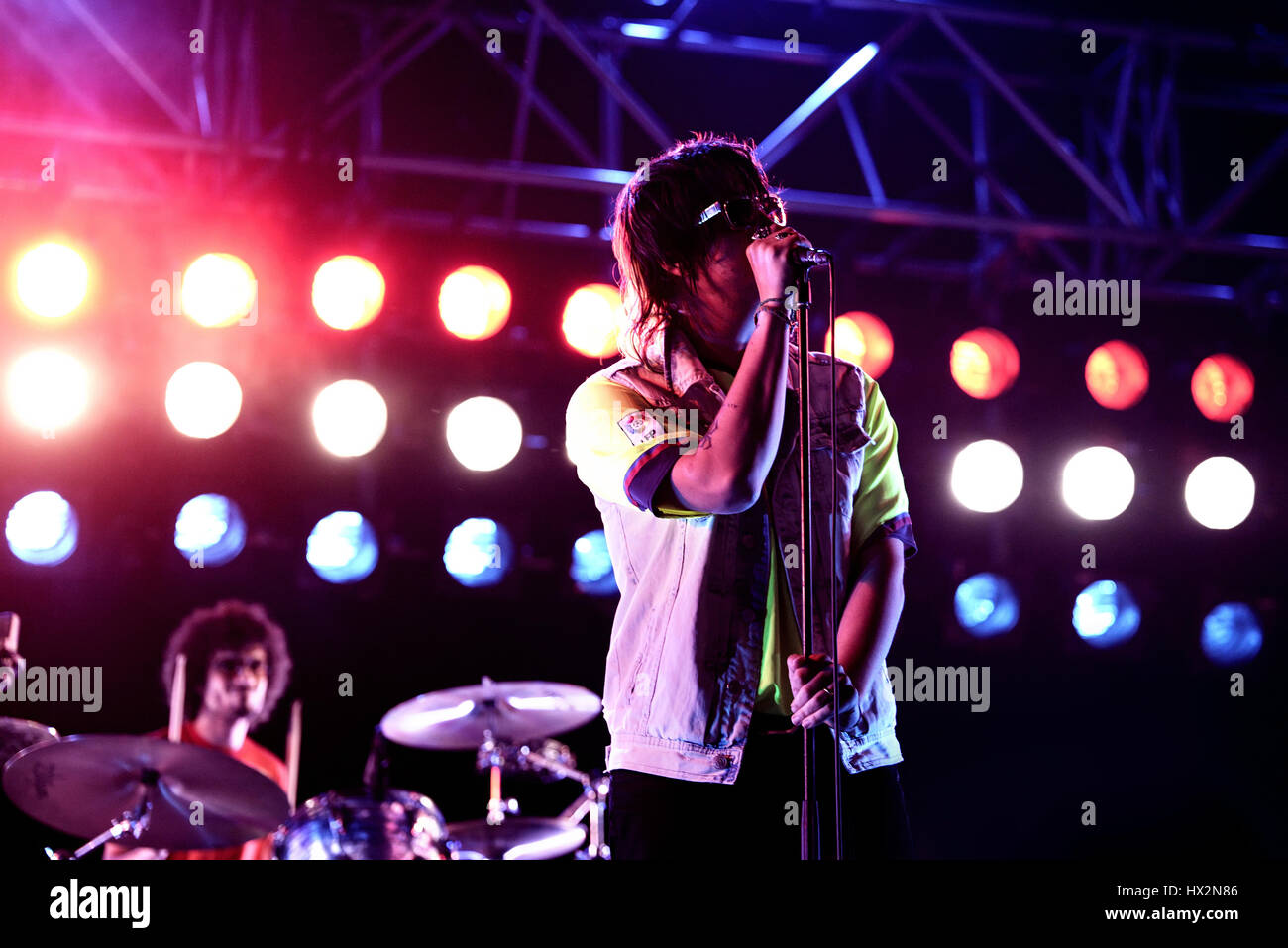 The strokes concert hi-res stock photography and images - Alamy