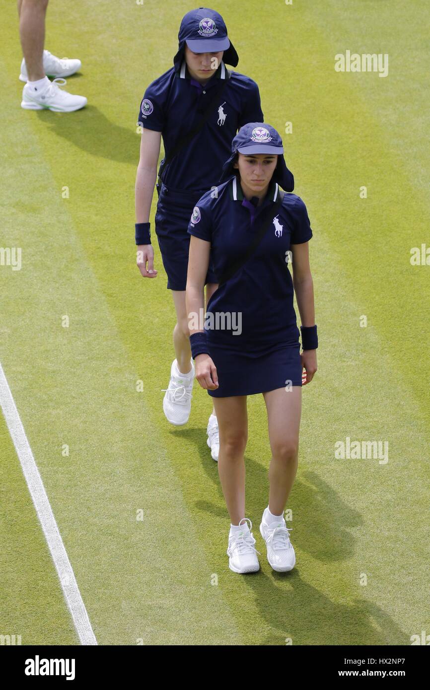 Ballgirls hi-res stock photography and images - Alamy