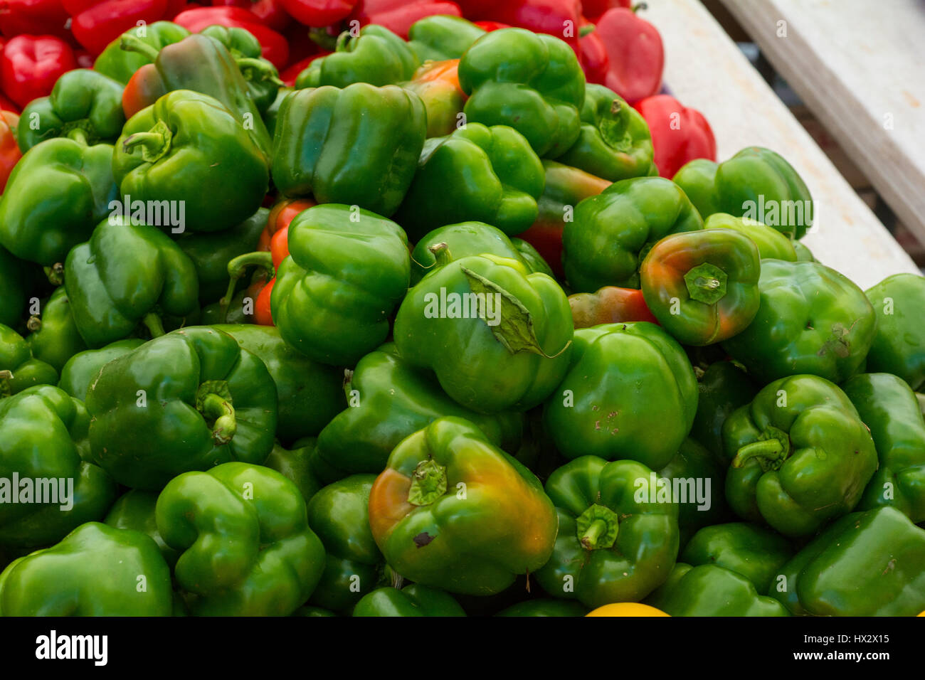 red and green peppers in pile at market Stock Photo - Alamy