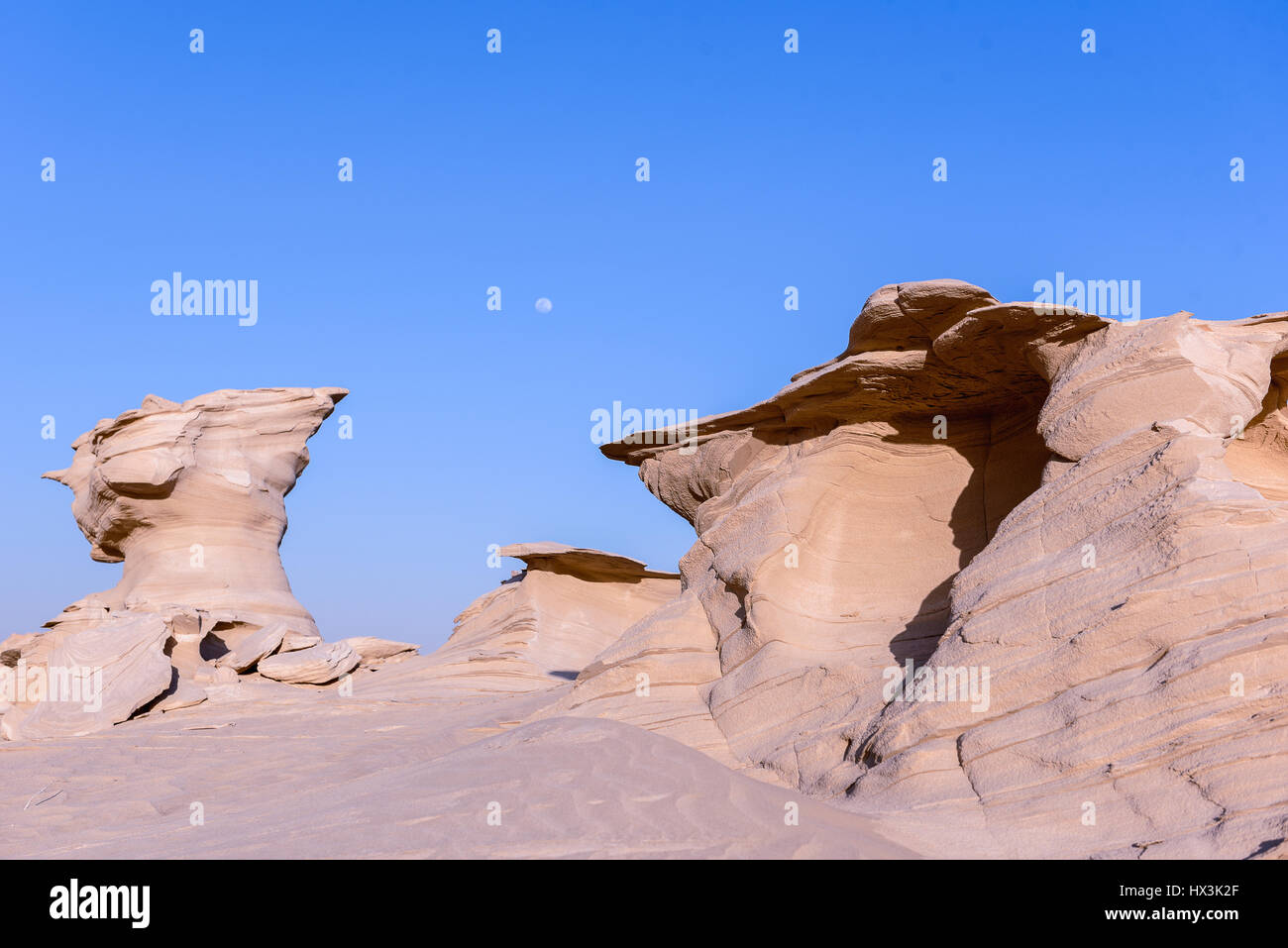 Beautiful Fossil Rock formation in Abu Dhabi Desert Stock Photo Alamy