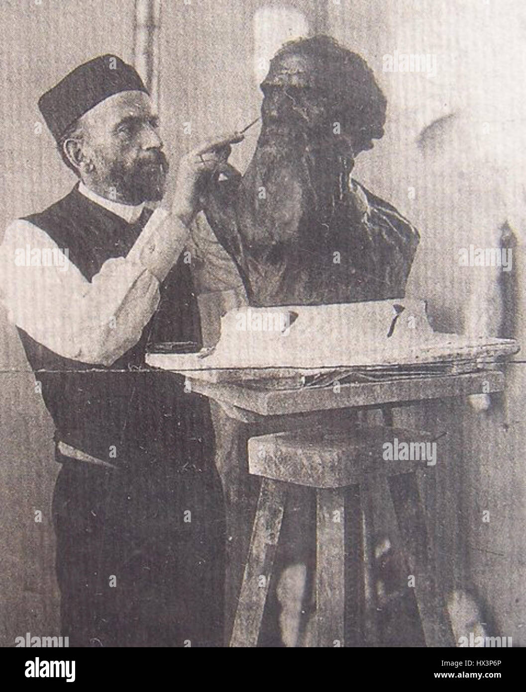 Lev Lvovich Tolstoy sculpts Stock Photo Alamy