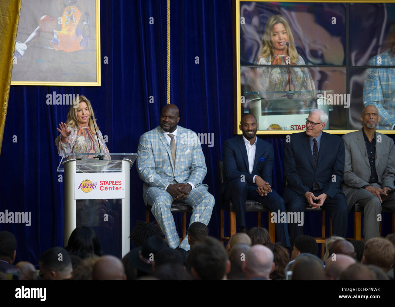 Los Angeles, USA. 24th Mar, 2017. Los Angeles Lakers owner Jeanie Buss (L) speaks during the ceremony to unveil Shaquille O'Neal's statue at Staples Center in Los Angeles, the United States, March 24, 2017. Credit: Yang Lei/Xinhua/Alamy Live News Stock Photo