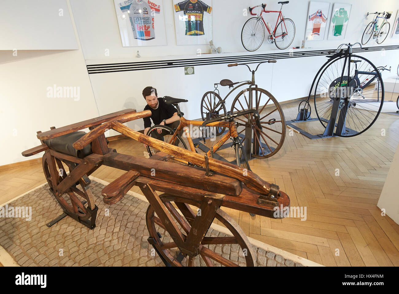 Koblenz, Germany. 20th Mar, 2017. A racing bicycle made from bamboo stands behind to a replica of a wooden walking machine by Karl Freiherr von Drais (Karl Baron of Drais, 1785-1851) from 1817, which marked the dawn of a new era, in the exhibition 'Das Fahrrad - 200 Jahre Handwerk auf Raedern' (lit. The bicycle - 200 years of handicraft on wheels) in Koblenz, Germany, 20 March 2017. The special exhibition marking the 200th birthday of the bicycle will feature some 45 bikes until 07 April. Photo: Thomas Frey/dpa/Alamy Live News Stock Photo