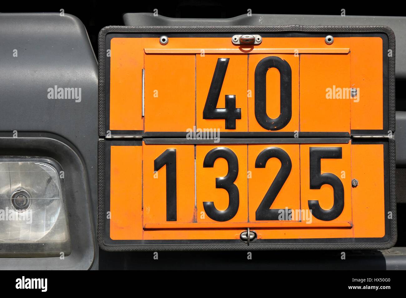 orangecolored plate with hazardidentification number 40 and UNNumber