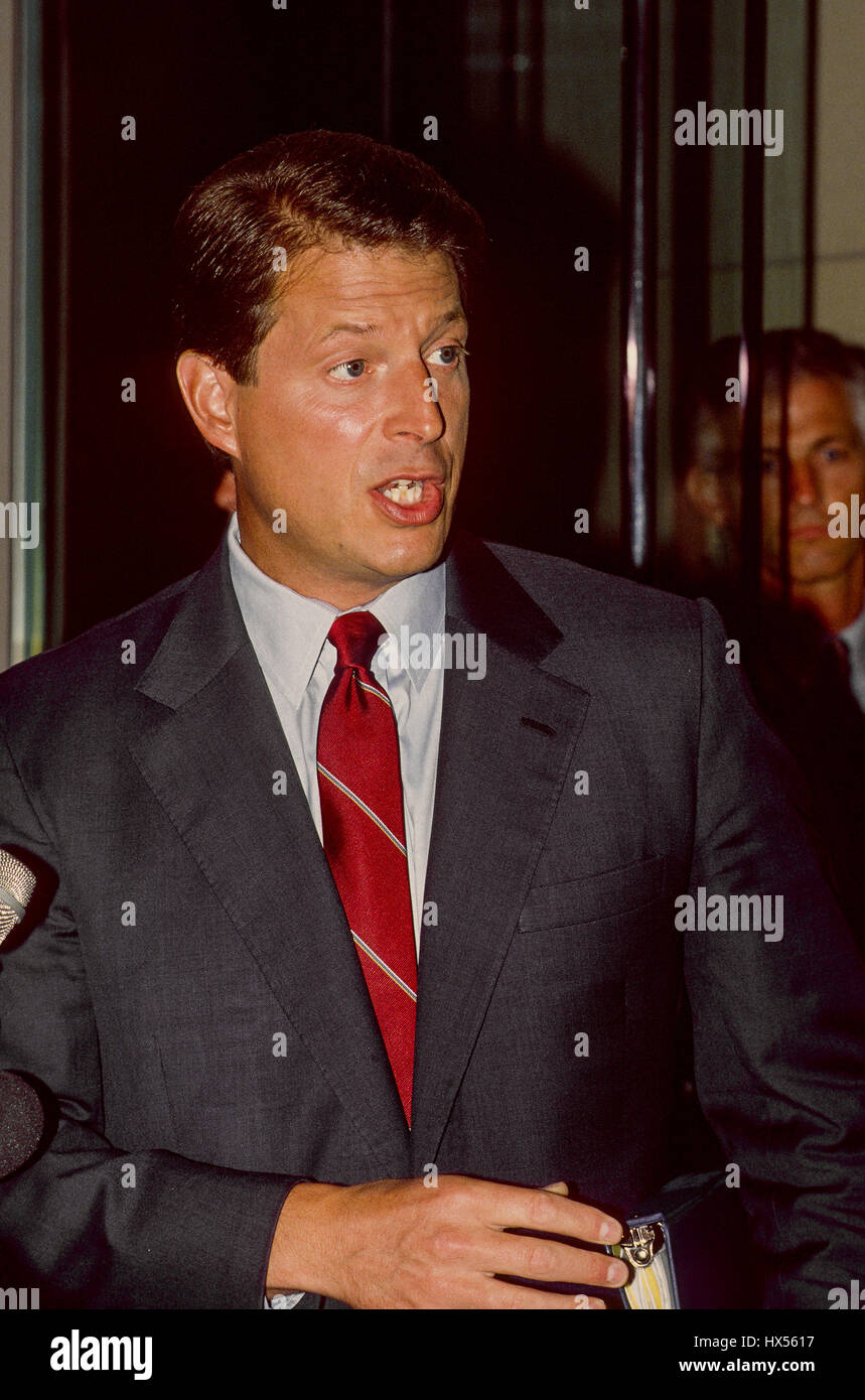 Democratic Senator Albert Gore Jr. the Vice-Presidential candidate ...