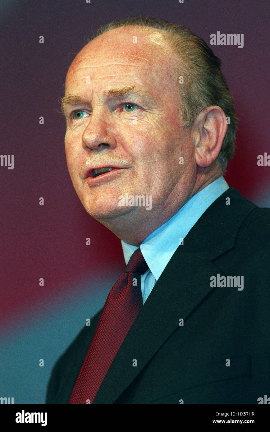JOHN REID MP MINISTER OF TRANSPORT 25 October 1999 Stock Photo - Alamy