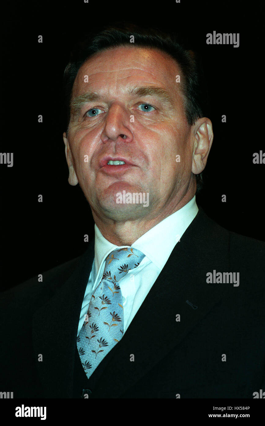 Germany chancellor gerhard schroder hi-res stock photography and images ...