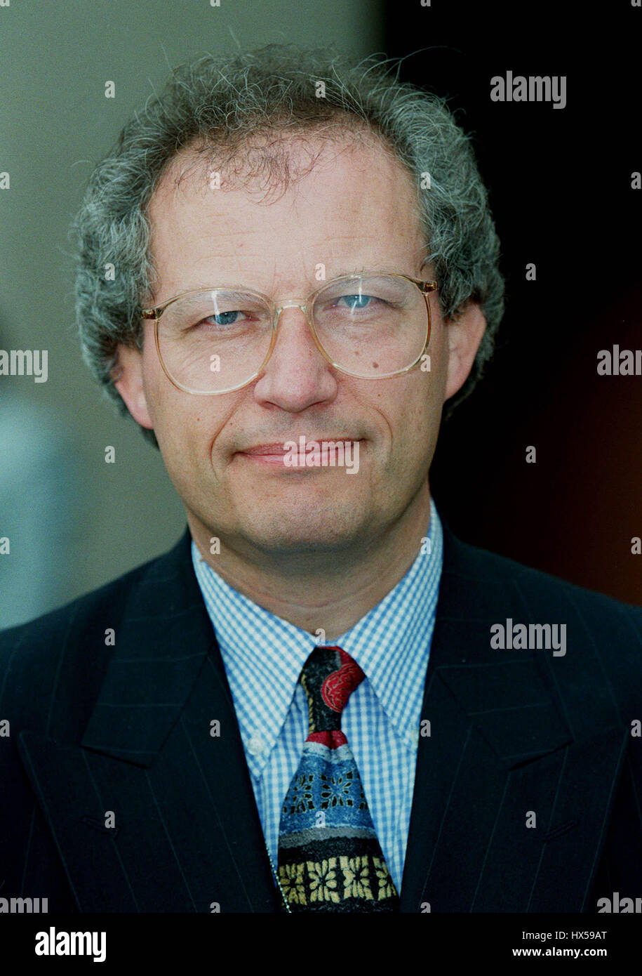 HENRY MCLEISH MP LABOUR PARTY FIFE CENTRAL 31 October 1997 Stock Photo