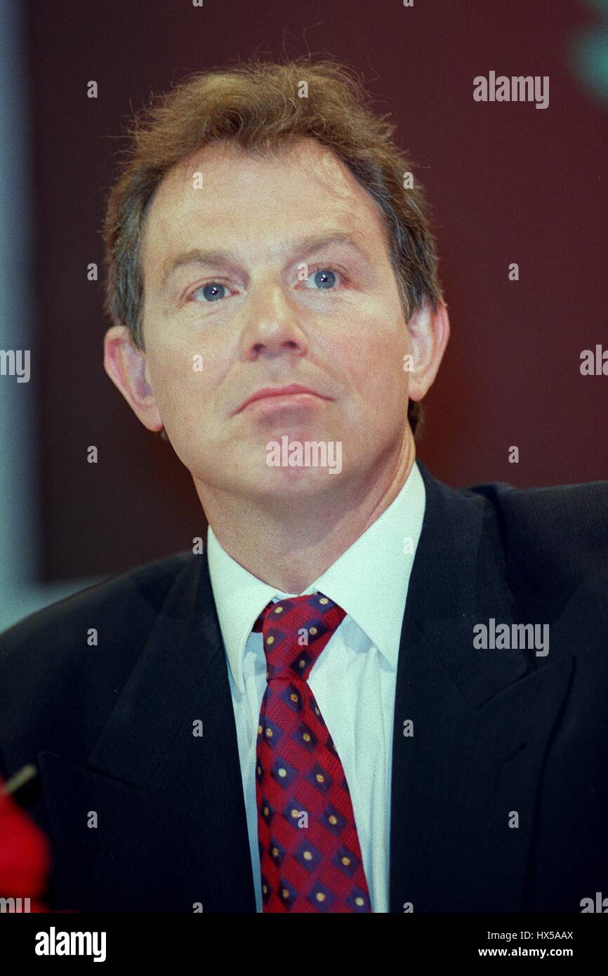 TONY BLAIR MP PRIME MINISTER 02 May 1997 Stock Photo - Alamy