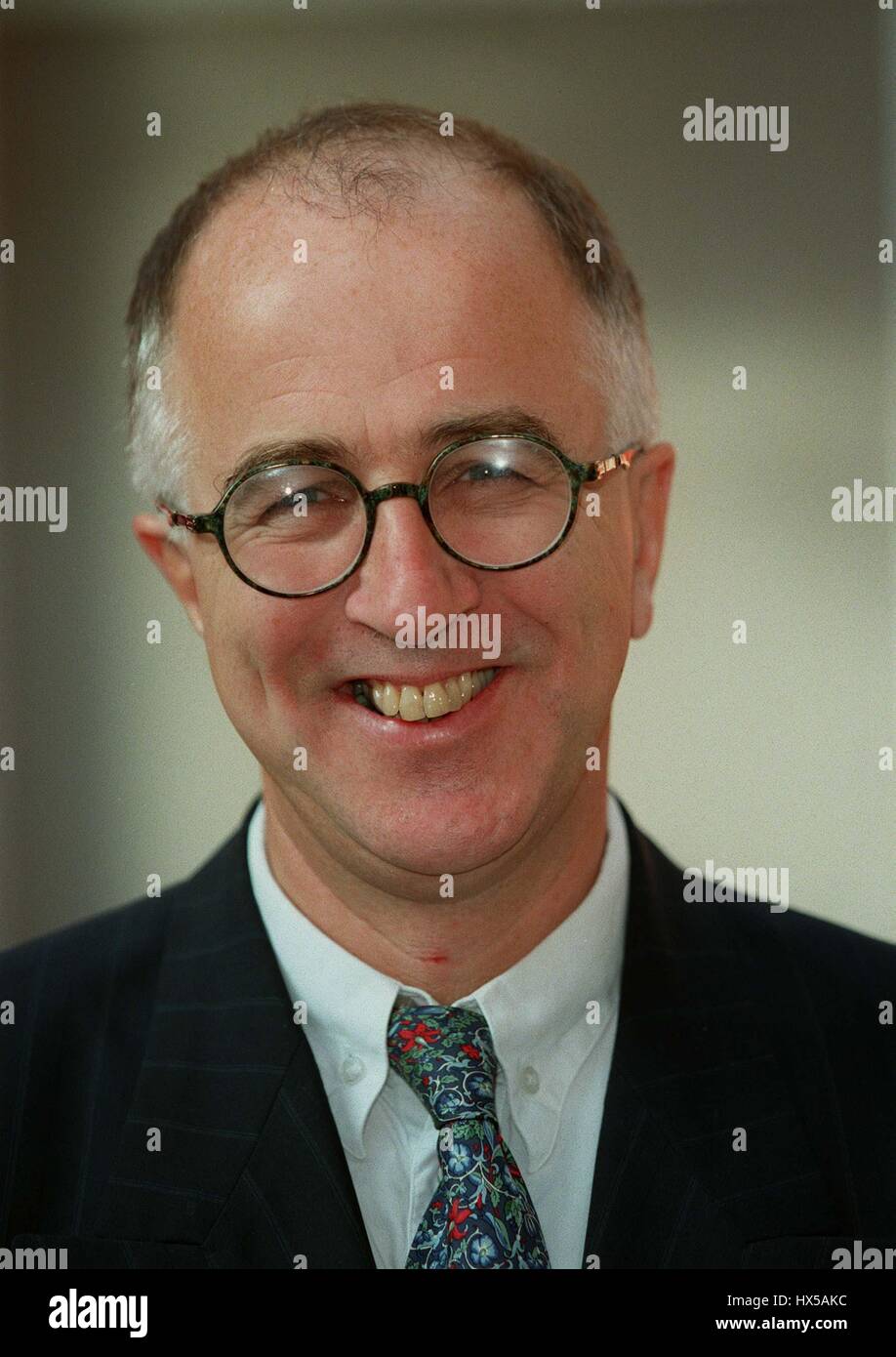 Denis macshane mp hi-res stock photography and images - Alamy