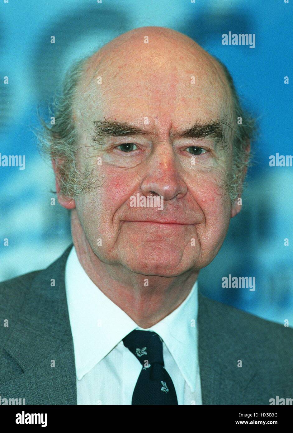SIR ROBIN IBBS CHAIRMAN 'LLOYDS BANK PLC' 13 June 1995 Stock Photo