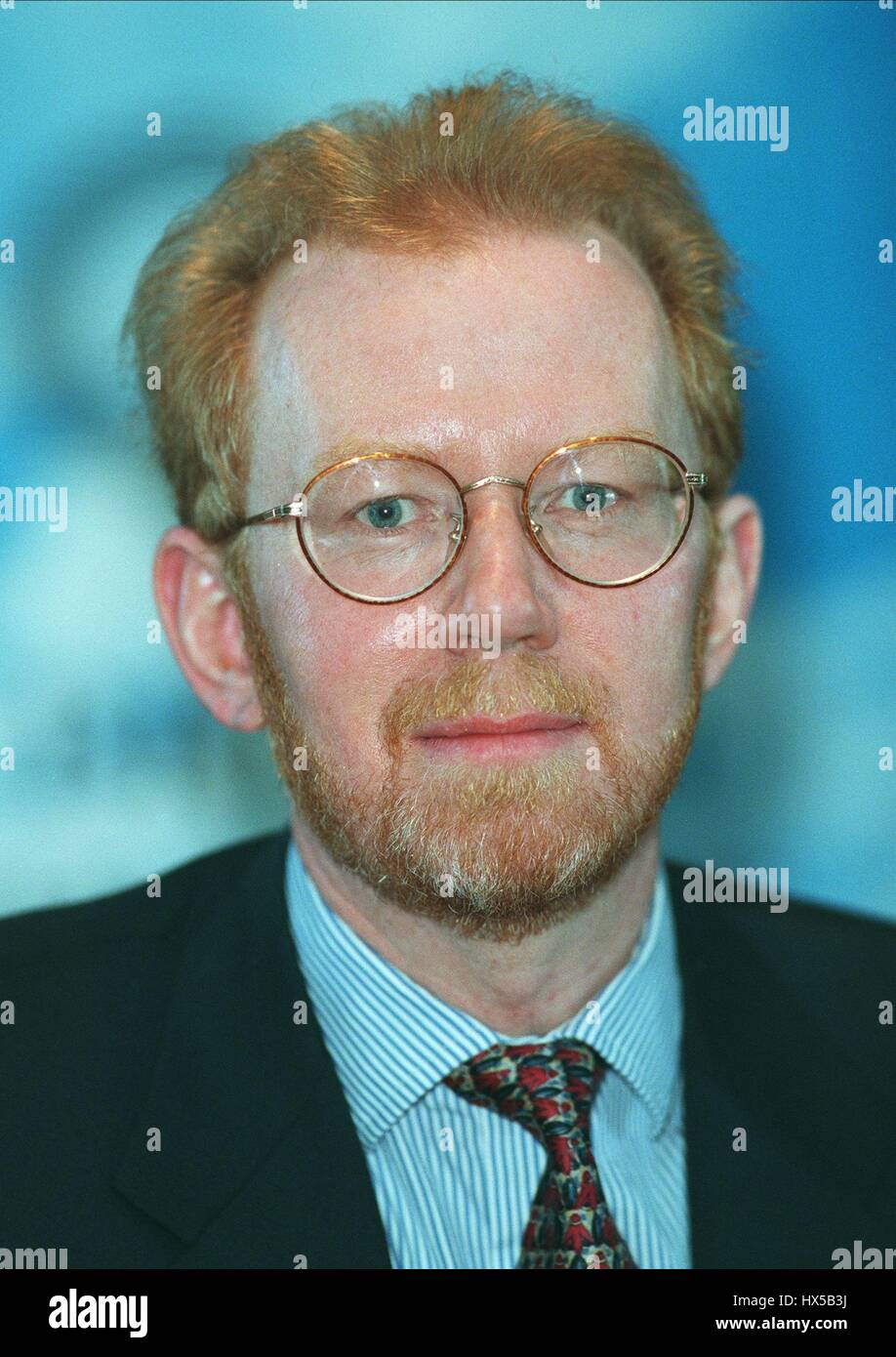 MARK WOOD EDITOR IN CHIEF 'REUTERS' 13 June 1995 Stock Photo