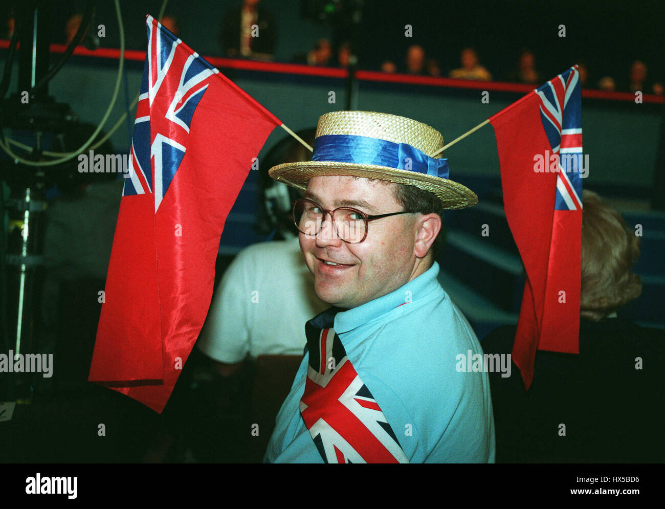 TORY PARTY SUPPORTER BOURNEMOUTH 94 15 December 1994 Stock Photo