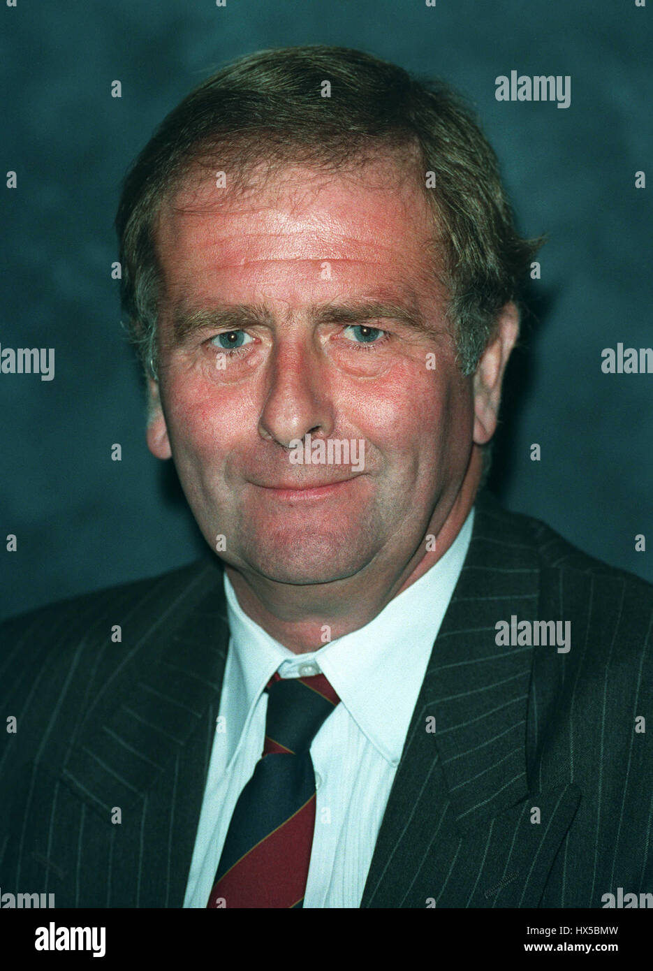 ROGER GALE MP CONSERVATIVE PARTY N. THANET 25 October 1994 Stock Photo