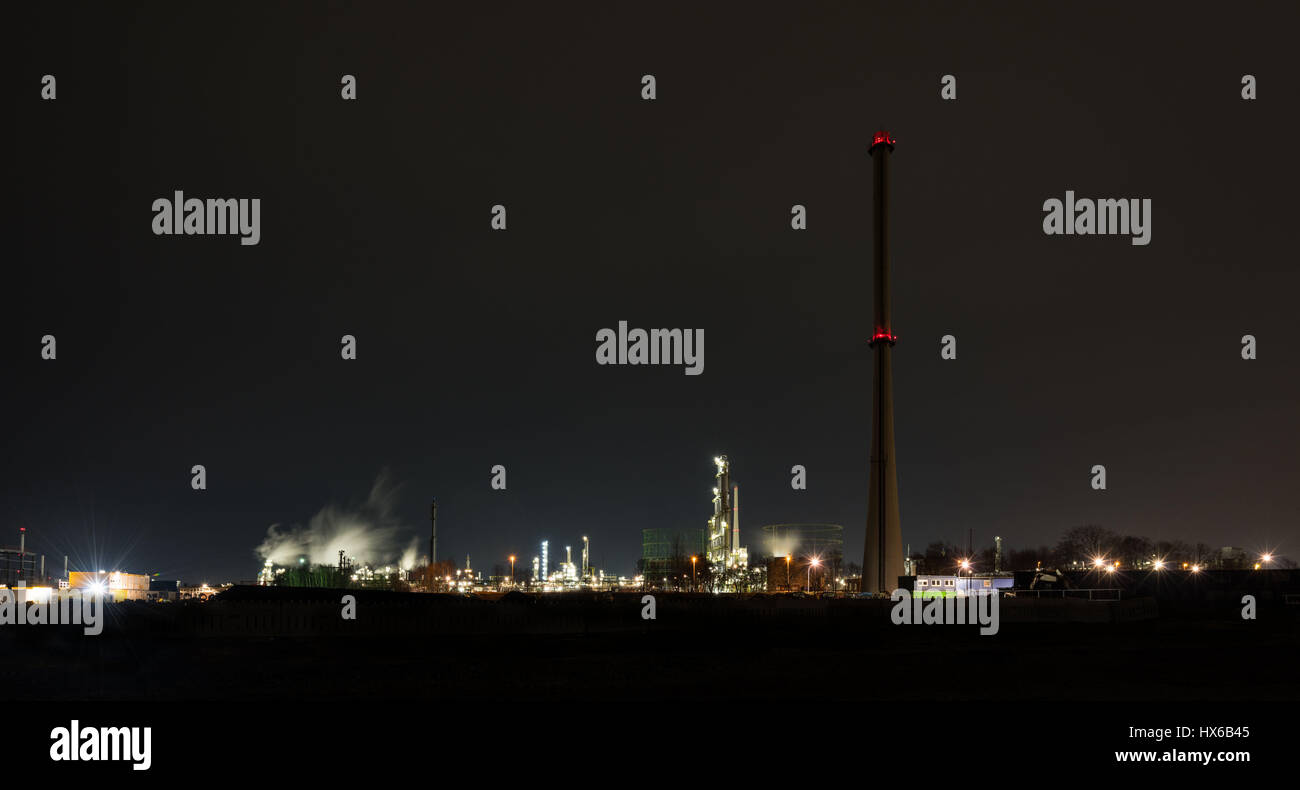 Chemical refinery at night Stock Photo