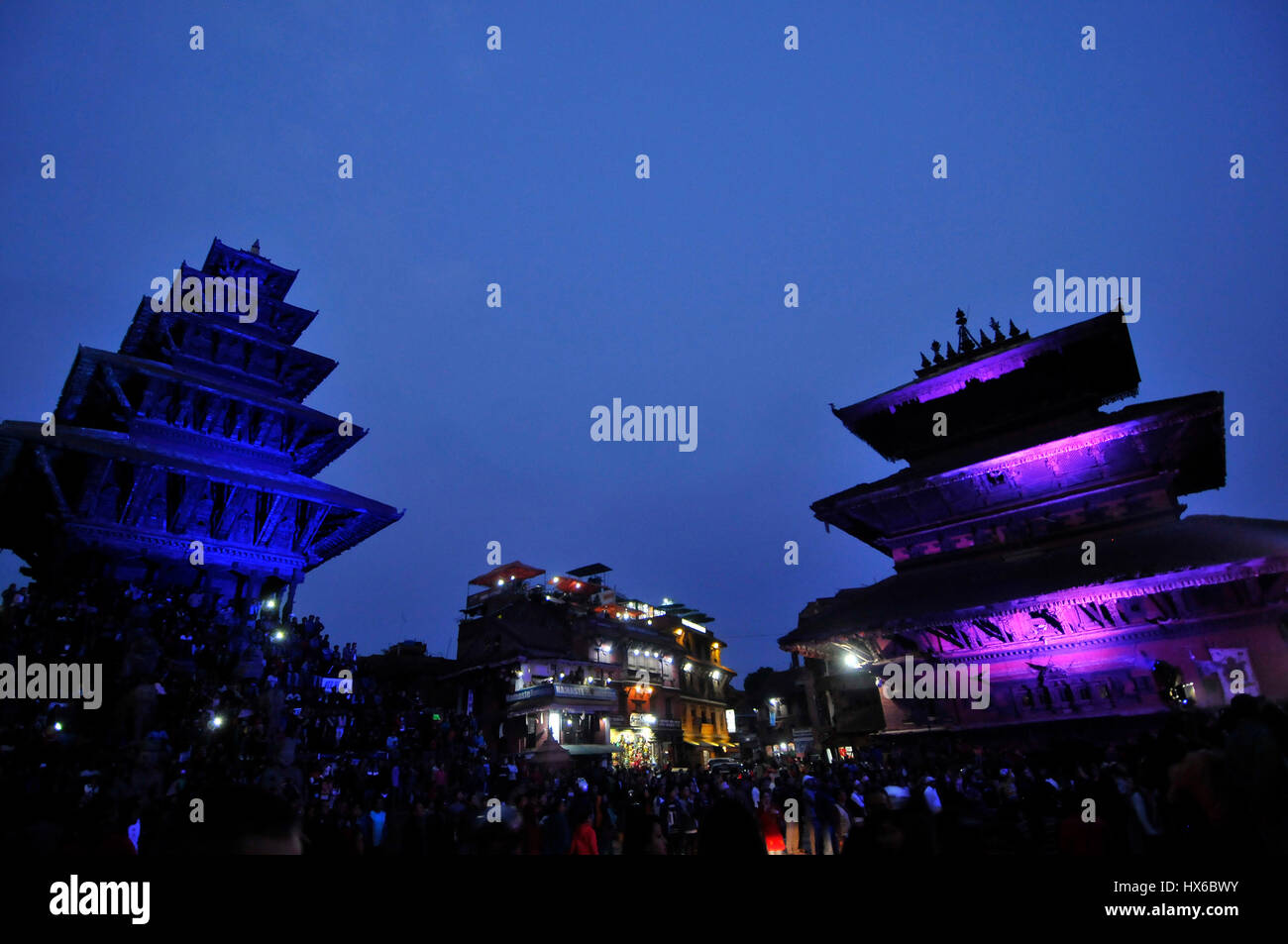 Kathmandu, Nepal. 25th Mar, 2017. An illumunated view of Nyatapol Temple and Bhairab Temple during 60  Earth Hour celebrated in Bhaktapur, Nepal on Saturday, March 25, 2017. The biggest global movement to #changeclimatechange. Credit: Narayan Maharjan/Pacific Press/Alamy Live News Stock Photo