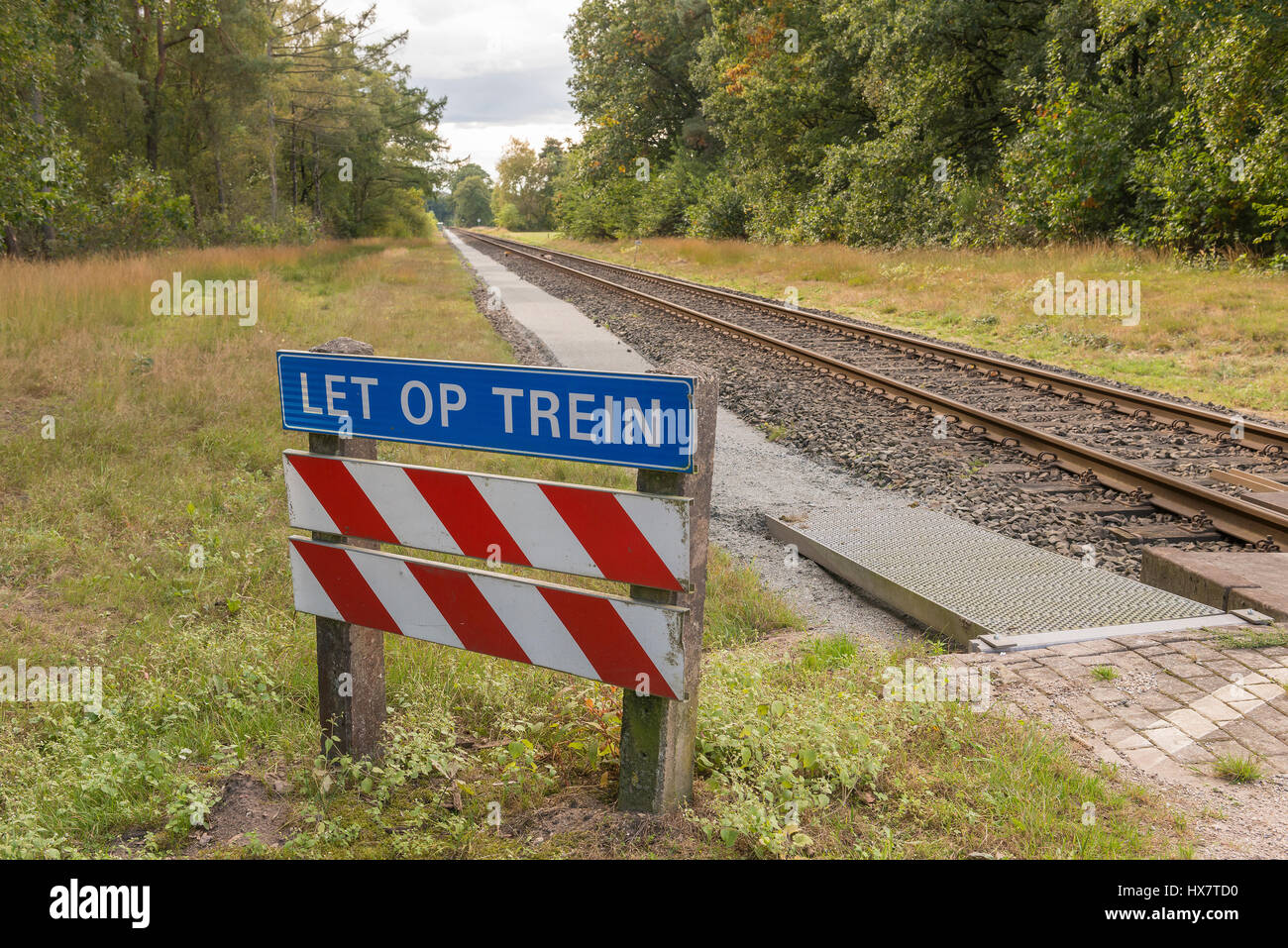 Unguarded Level Crossing High Resolution Stock Photography And Images Alamy