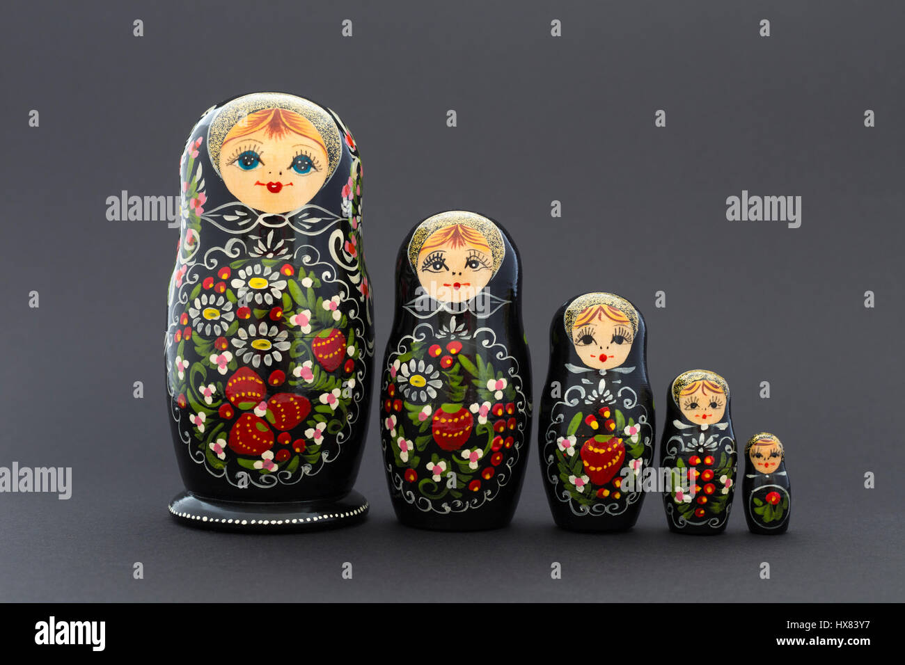 painting nesting dolls