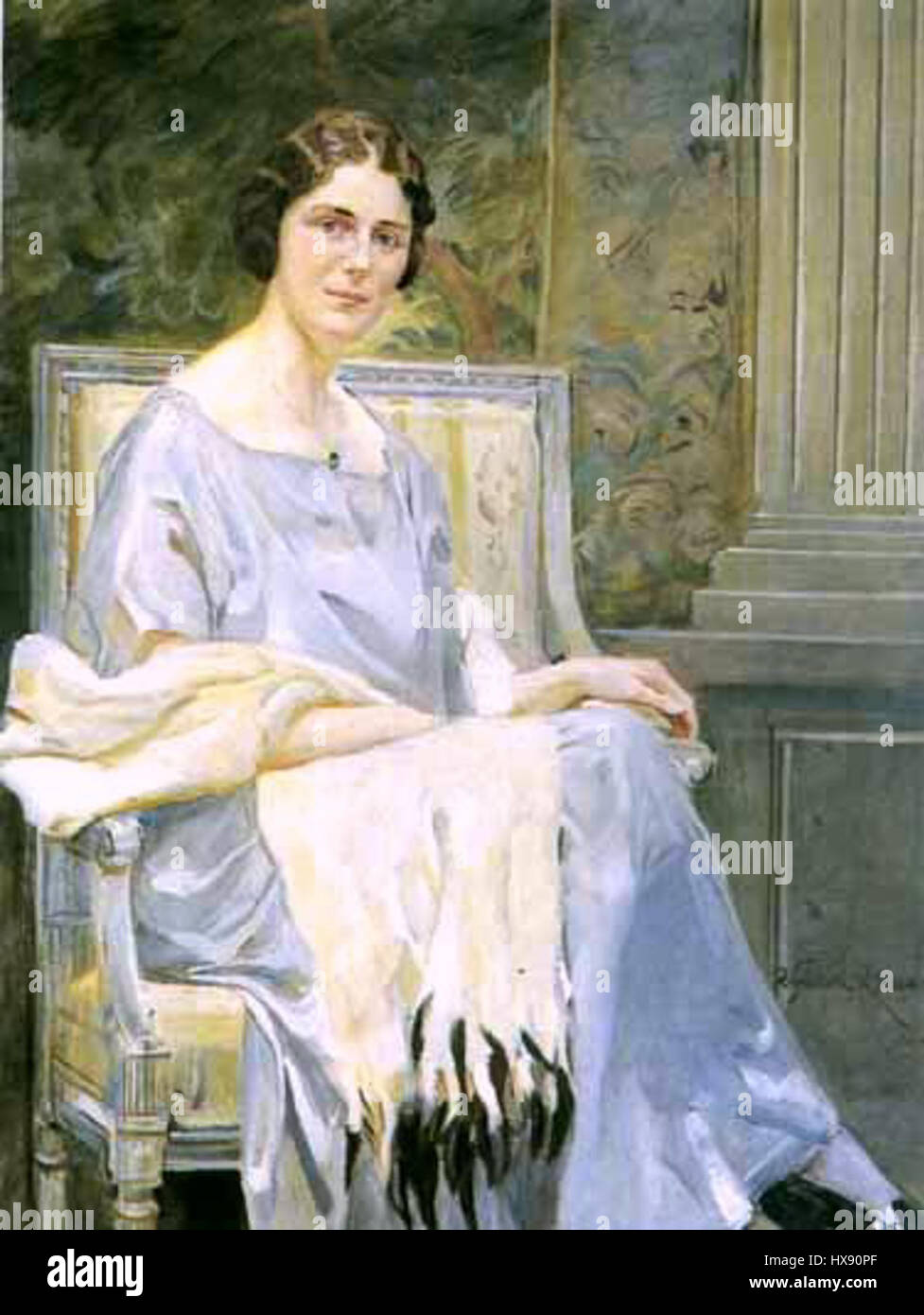 Woman seated in a chair hi-res stock photography and images - Alamy