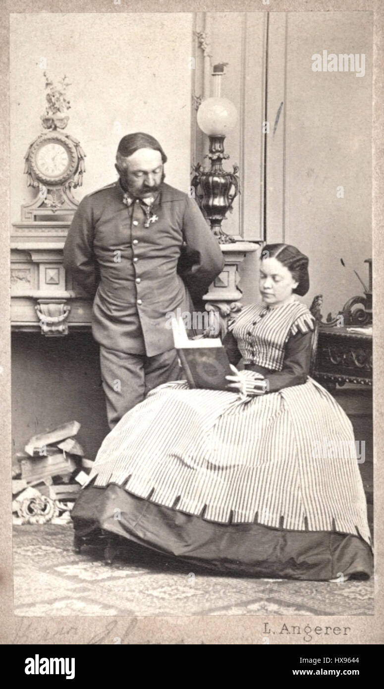 Marie von Ebner Eschenbach mit ihrem Gemahl Stock Photo - Alamy