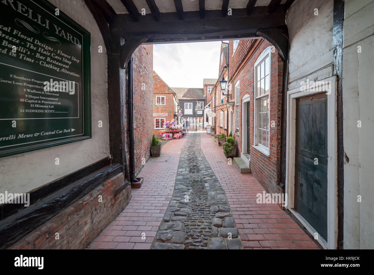 Shops in farnham surrey hires stock photography and images Alamy