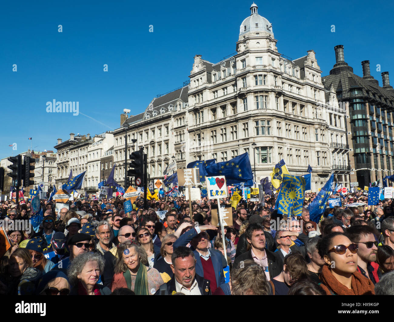 London, UK. 25th Mar, 2017.  Tens of thousands of Europeans march from Park lane to Parliament Square . Credit: Ghene Snowdon/Alamy Live News Stock Photo