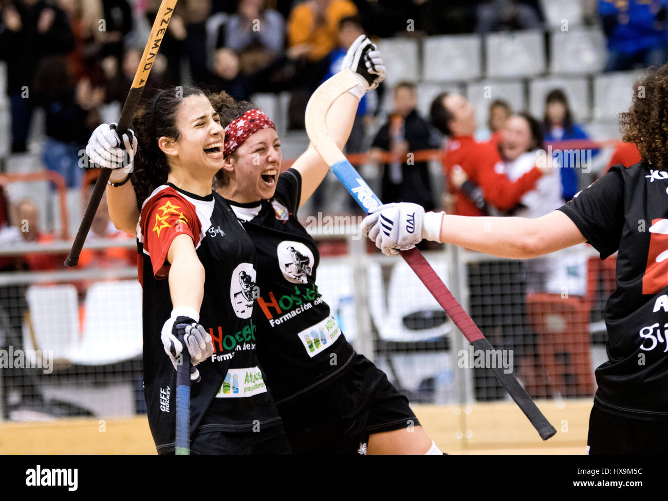 Gijon, Spain. 25th March, 2017. Sara Gonzalez Lolo (Gijon HC) and Maria