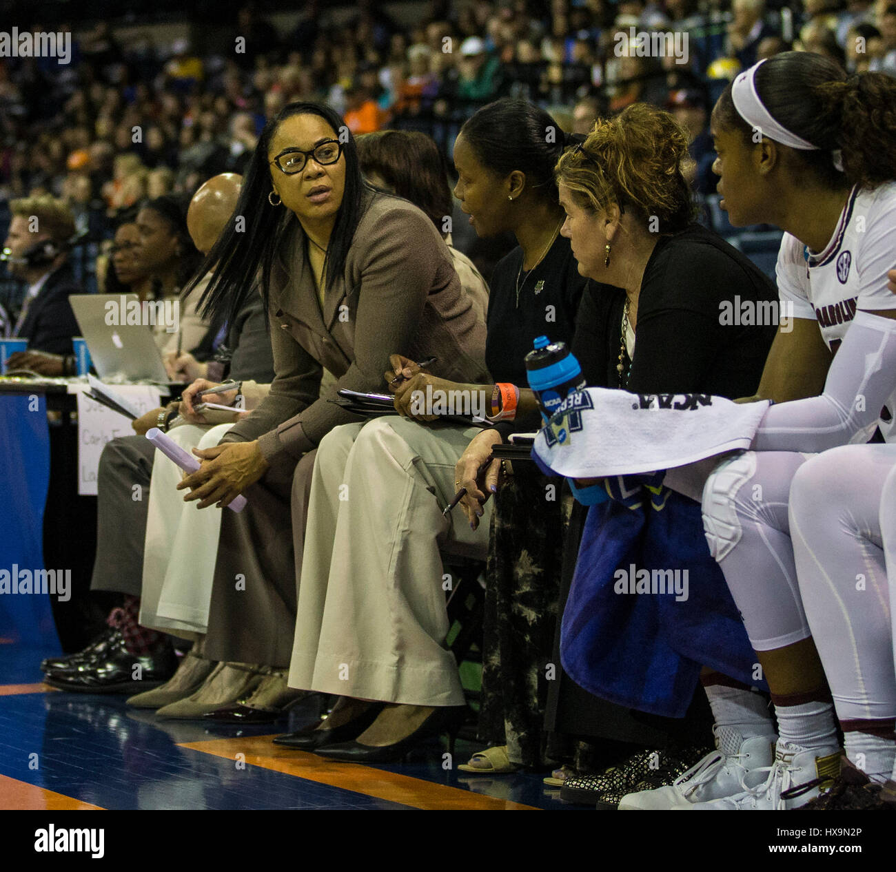 Quinnipiac basketball hires stock photography and images Alamy