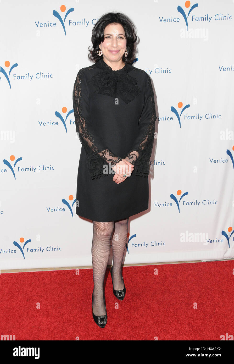Beverly Hills, CA, USA. 26th Mar, 2017. 26 March 2017 - Beverly Hills, California - Sue Kroll. The Venice Family Clinic Silver Circle Gala held at The Beverly Hilton Hotel in Beverly Hills. Photo Credit: Birdie Thompson/AdMedia/ZUMA Wire/Alamy Live News Stock Photo