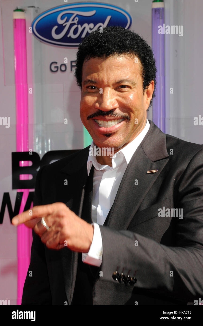 Lionel Richie attends the BET AWARDS '14 red carpet at Nokia Theatre L