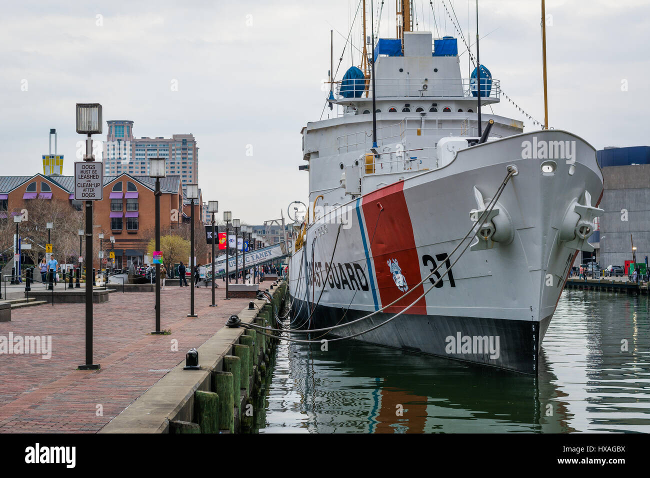 Uscgc taney hi-res stock photography and images - Alamy