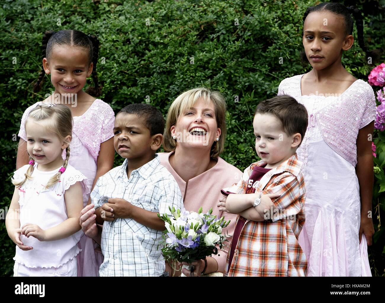 SOPHIE RHYS-JONES COUNTESS OF WESSEX 11 July 2006 RAINBOW HOUSE GREAT BOOKHAM SURREY ENGLAND Stock Photo