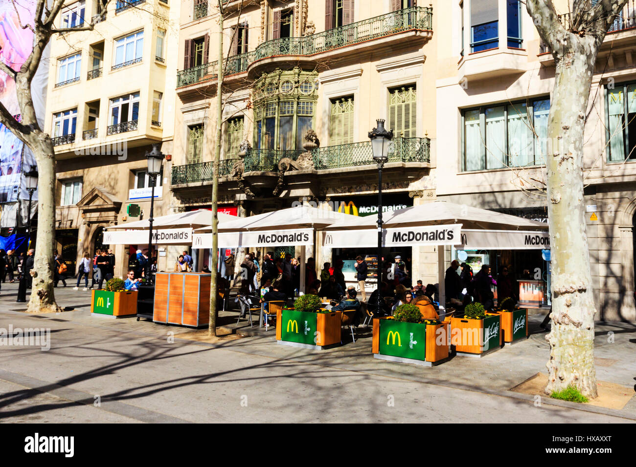Mc Donalds pavement cafe, Barcelona, Catalunya, Spain Stock Photo